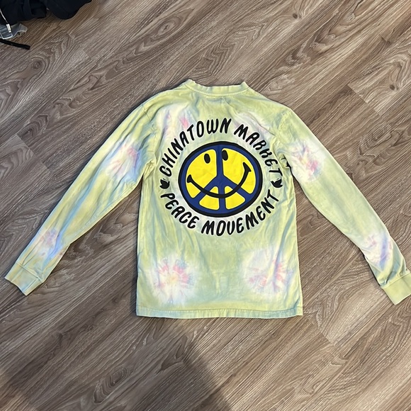 Chinatown Market Tie Dye Smiley Face Long Sleeve Tee - Picture 6 of 7